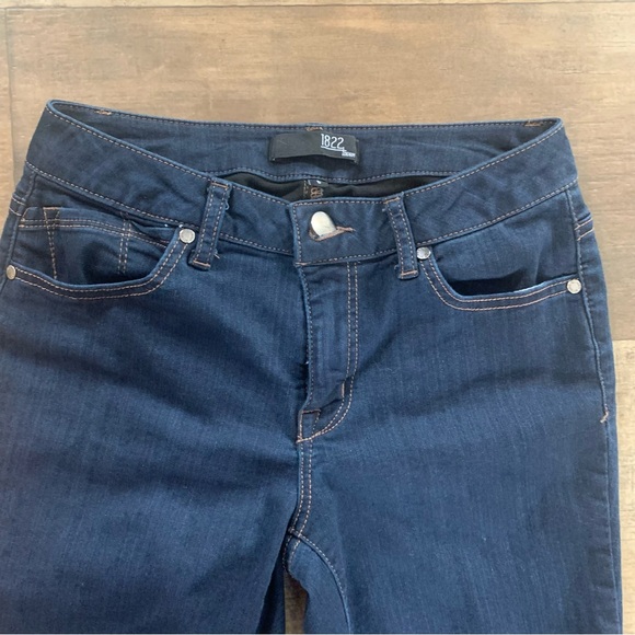 1822 denim dark wash stretch skinny - Picture 6 of 9